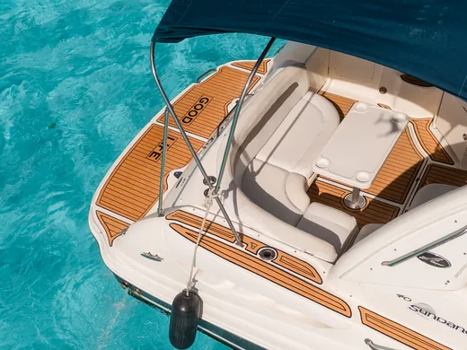Rear seating and swim platform on a luxury yacht in Cancun